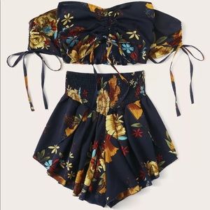 Brand New navy blue floral short set